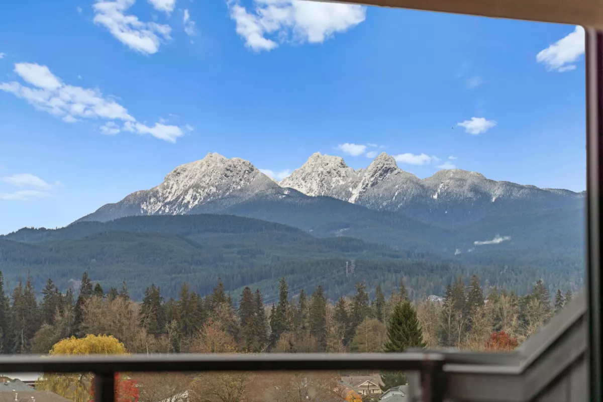 Laundry Room Photo of 21996 Isaac Crescent, Maple Ridge, BC
