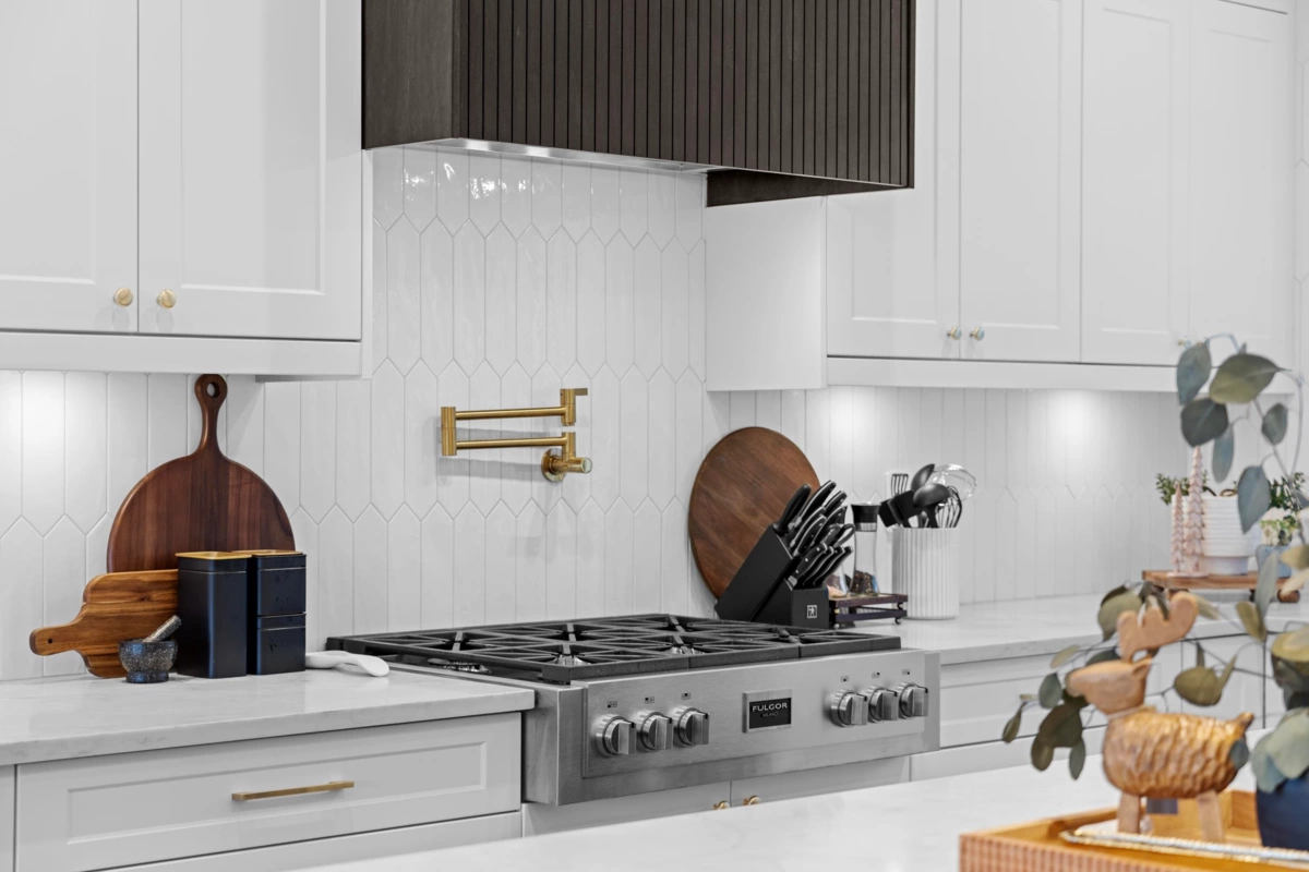 Primary Bedroom Photo of 21996 Isaac Crescent, Maple Ridge, BC