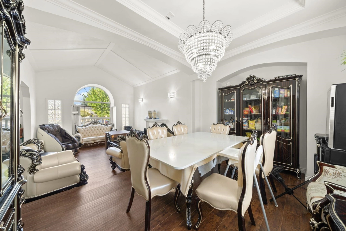 Family Room Photo of 13356 59 Avenue, Surrey, BC