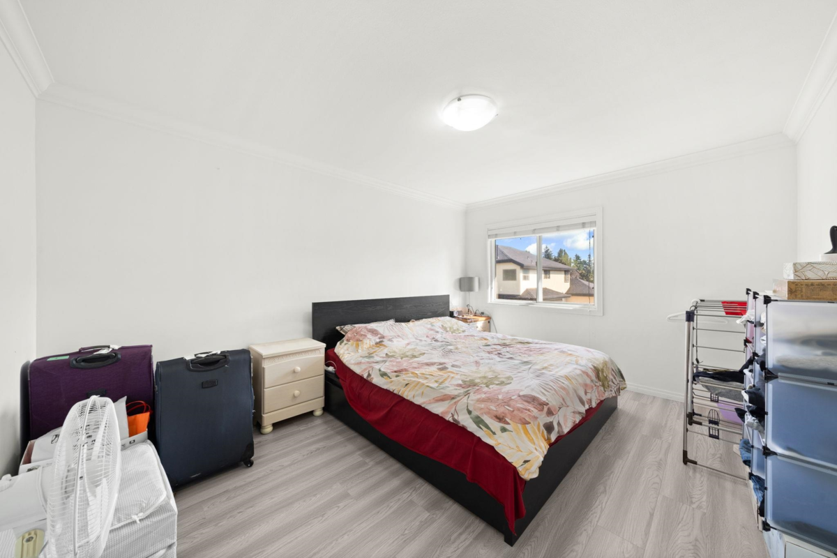 Guest Bathroom Photo of 13356 59 Avenue, Surrey, BC