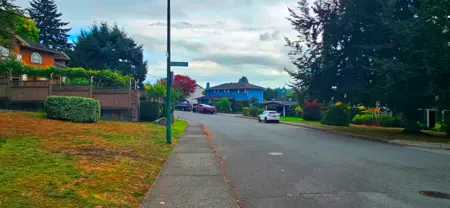 5680 Monarch Street, Burnaby, BC, Burnaby — Single Family Residence for sale