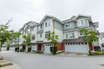 41 19480 66 Avenue, Surrey, BC, Surrey — Townhouse for sale
