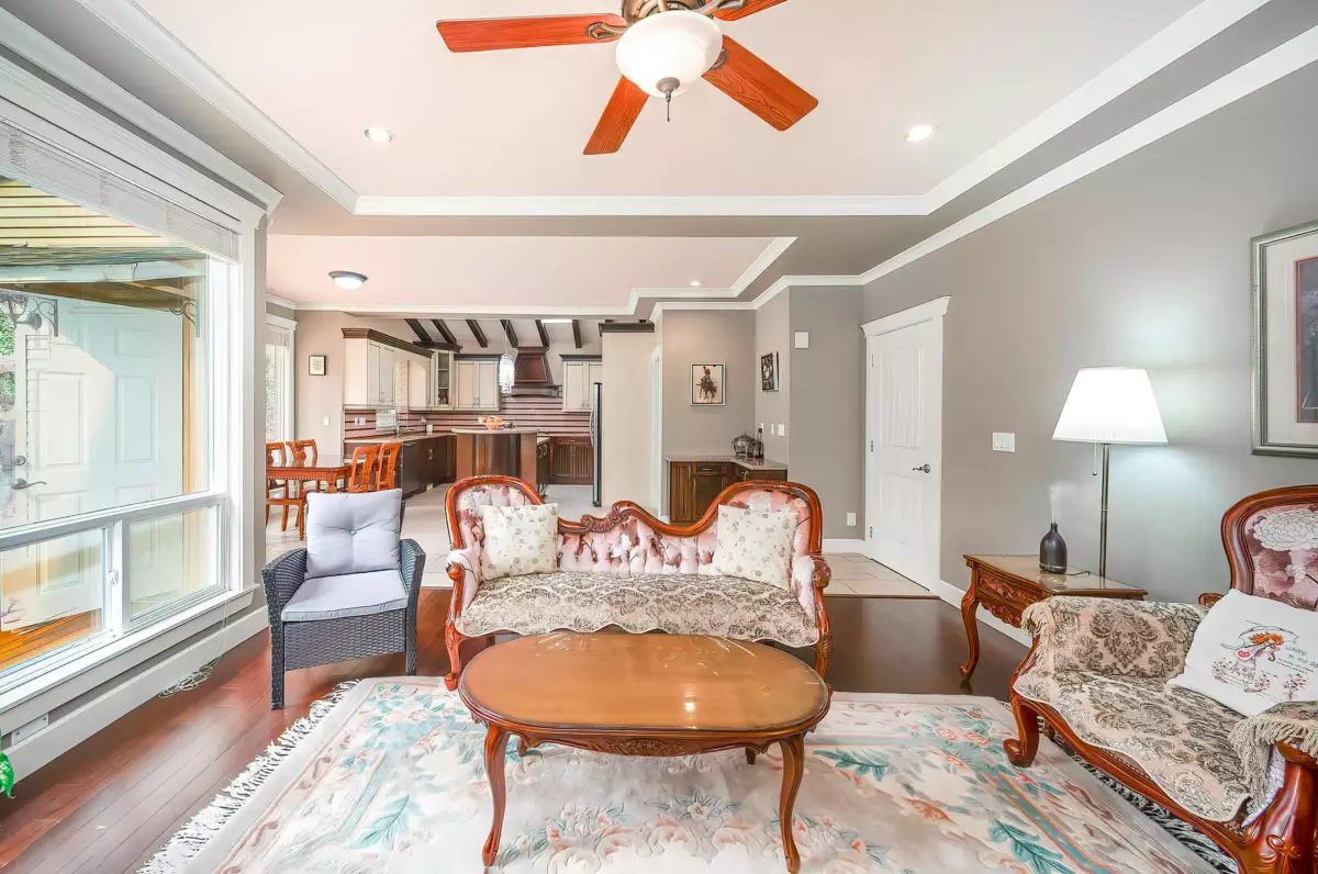 Basement Recreation Room Photo of 2325 153 Street, Surrey, BC