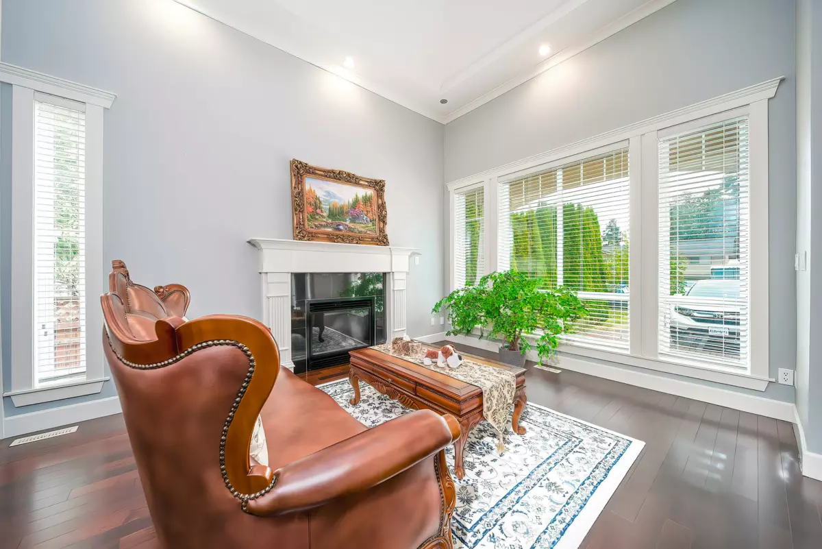 Kitchen Photo of 2325 153 Street, Surrey, BC