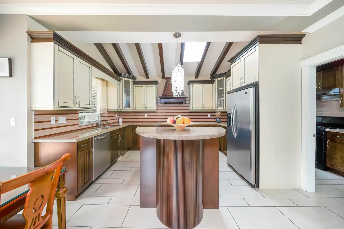 Mudroom Photo of 2325 153 Street, Surrey, BC