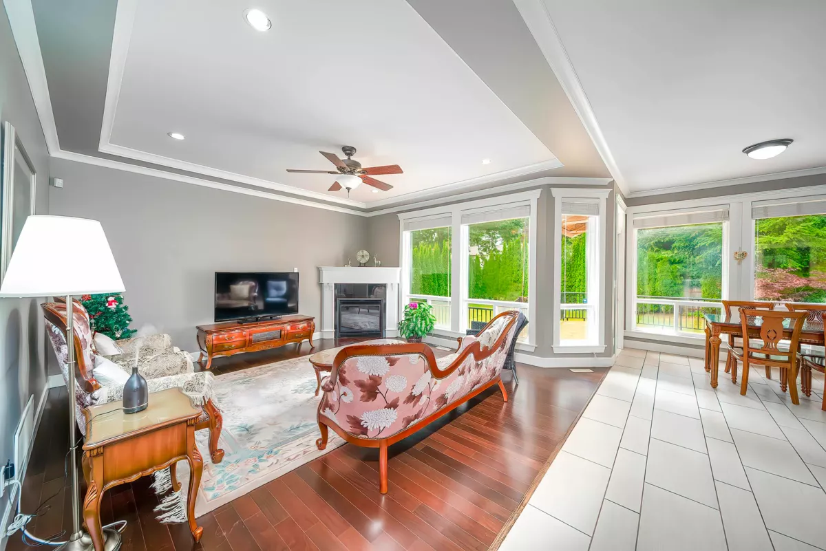 Powder Room Photo of 2325 153 Street, Surrey, BC