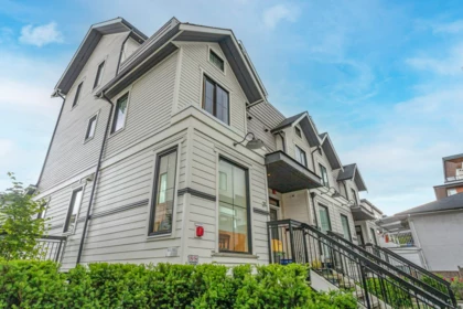 21 237 Ridgeway Avenue, North Vancouver, BC, North Vancouver — Townhouse for sale