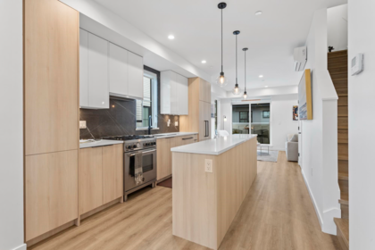 21 237 Ridgeway Avenue, North Vancouver, BC, North Vancouver — Townhouse for sale