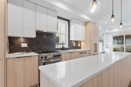 21 237 Ridgeway Avenue, North Vancouver, BC, North Vancouver — Townhouse for sale