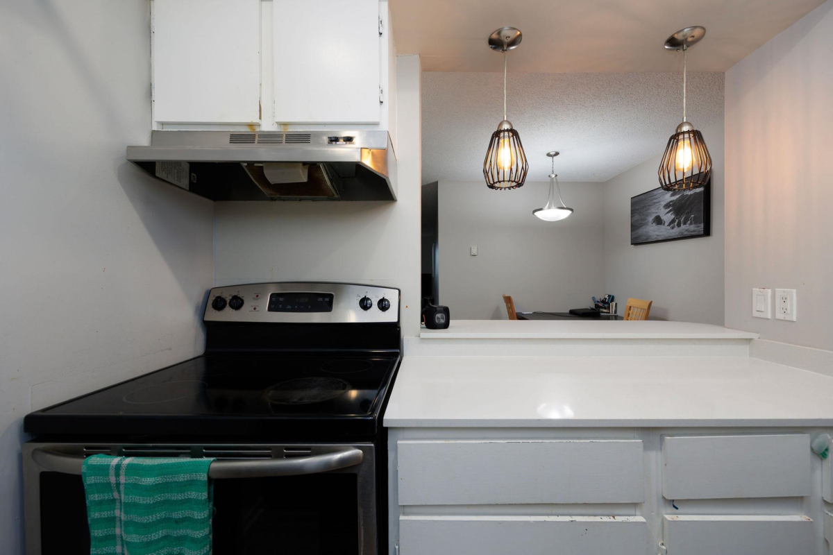 Primary Bedroom Photo of 207 17661 58a Avenue, Surrey, BC