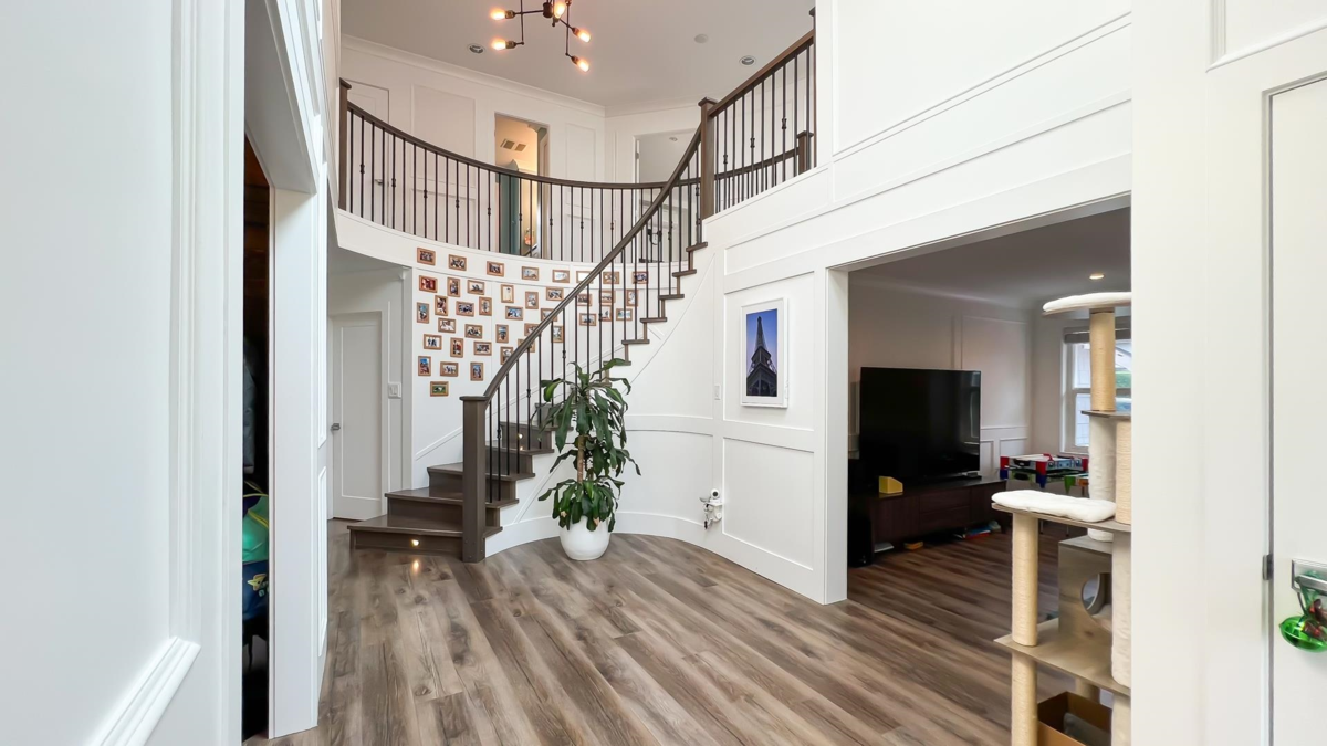 Dining Area Photo of 12220 Phoenix Drive, Richmond, BC