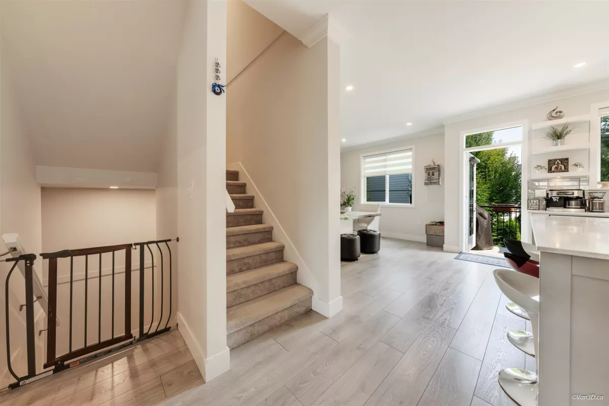 Basement Recreation Room Photo of 60 15665 Mountain View Drive, Surrey, BC