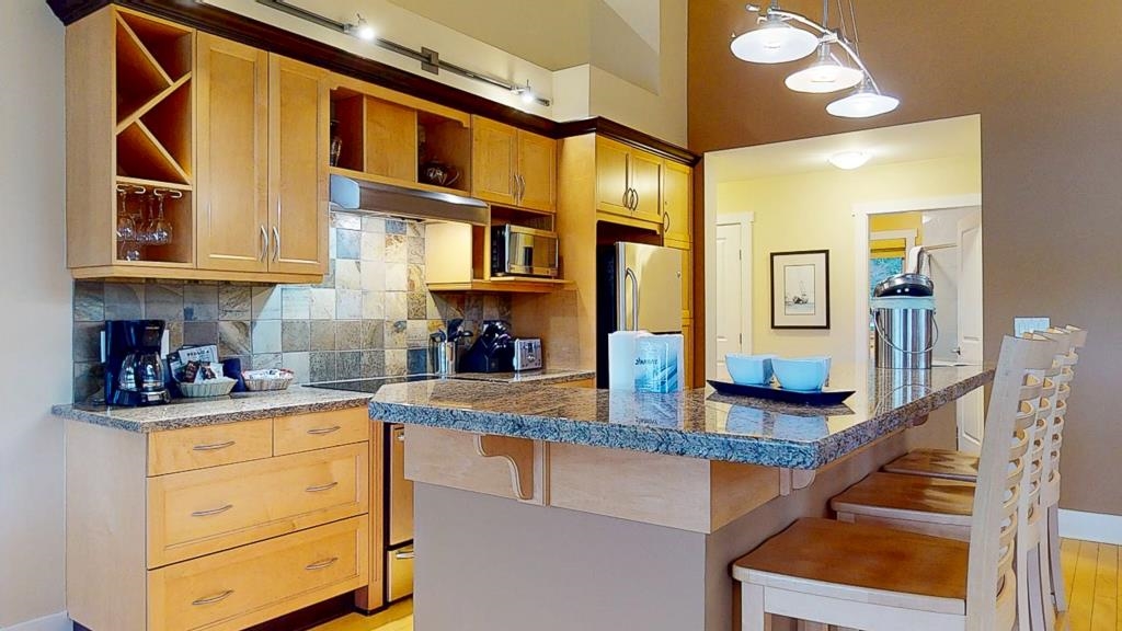 Breakfast Nook Photo of 22A 12849 Lagoon Road, Pender Harbour, BC