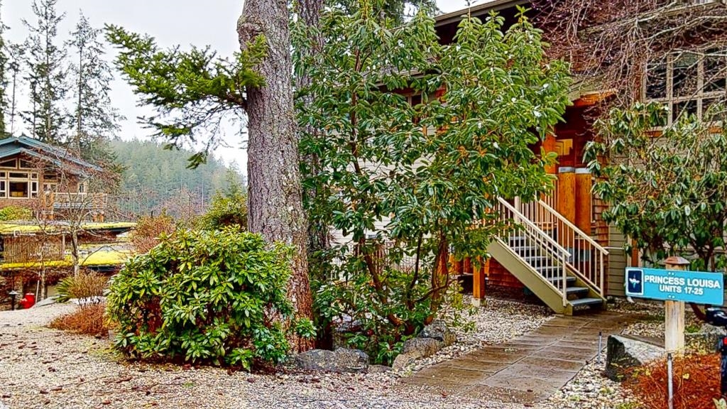 Family Room Photo of 22A 12849 Lagoon Road, Pender Harbour, BC