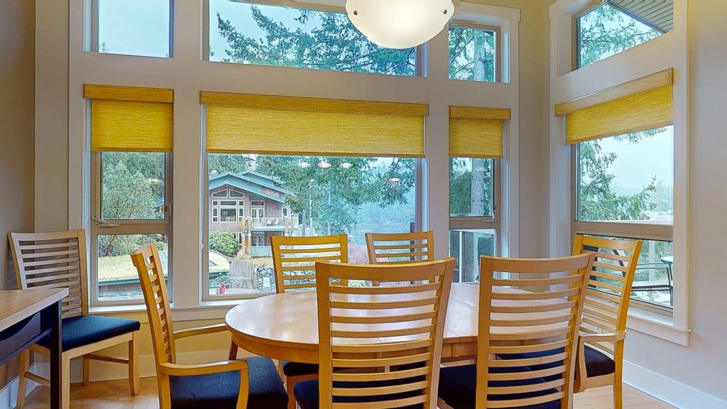 Primary Bathroom Photo of 22A 12849 Lagoon Road, Pender Harbour, BC