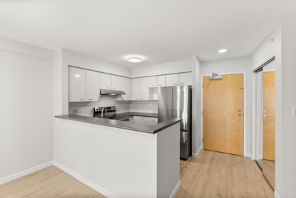 712 6028 Willingdon Avenue, Burnaby, BC, Burnaby — Apartment/Condo for sale