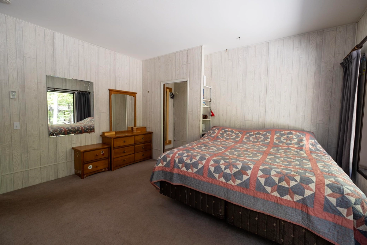 Bedroom 3 Photo of 11832 Sunshine Coast Highway, Pender Harbour, BC