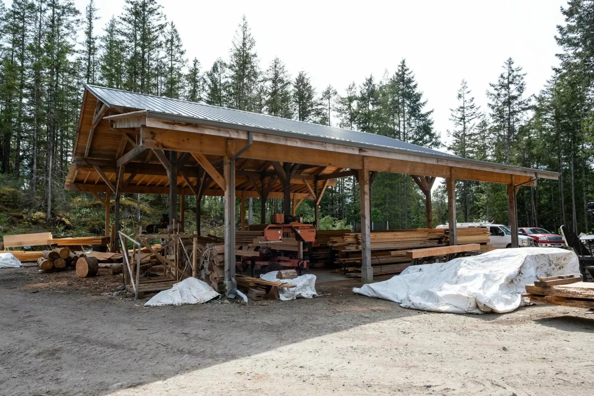 Living Room Photo of 11832 Sunshine Coast Highway, Pender Harbour, BC