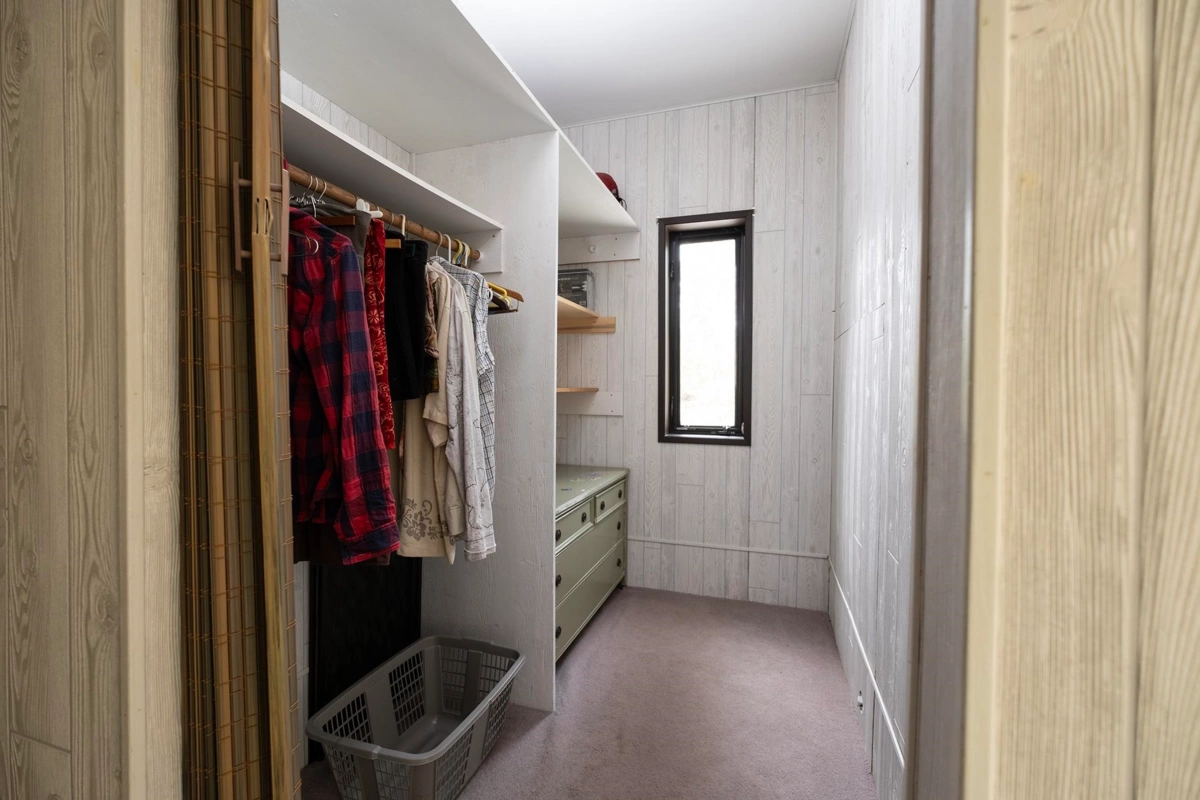 Powder Room Photo of 11832 Sunshine Coast Highway, Pender Harbour, BC