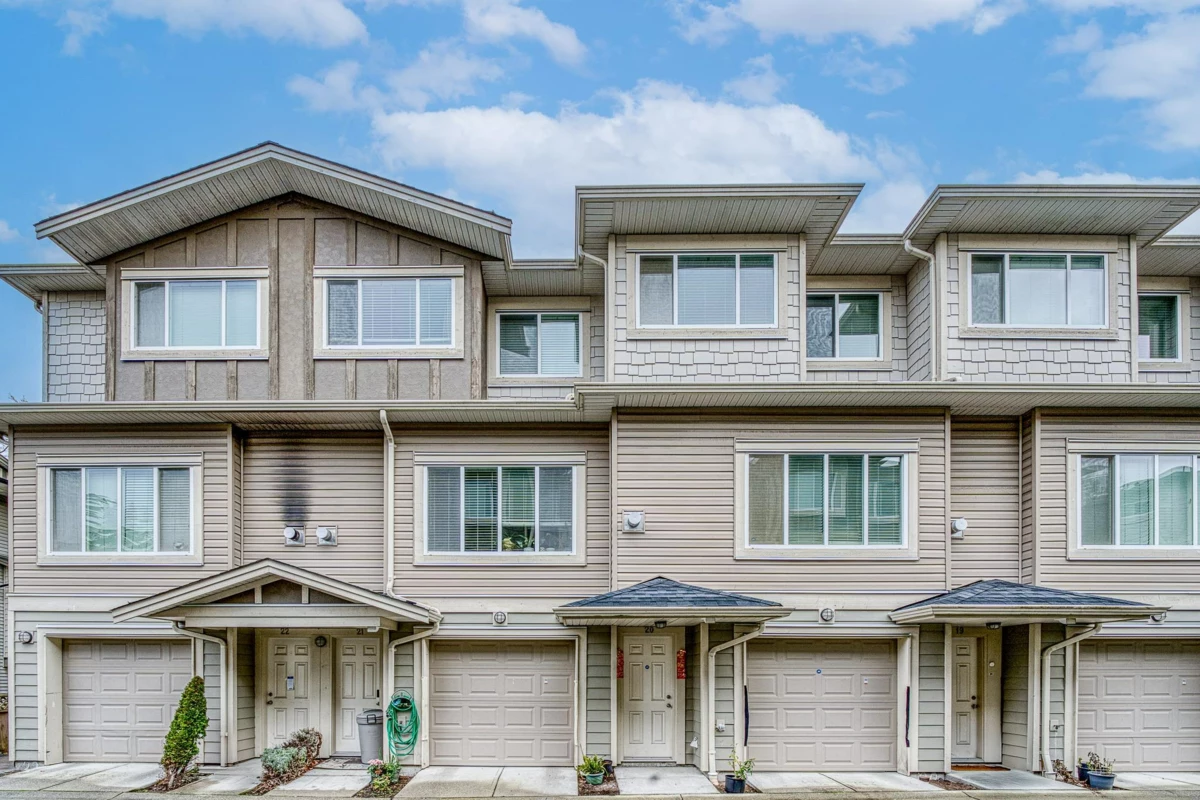 Basement Recreation Room Photo of 20 7051 Ash Street, Richmond, BC