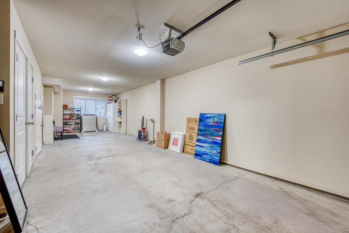 Laundry Room Photo of 20 7051 Ash Street, Richmond, BC