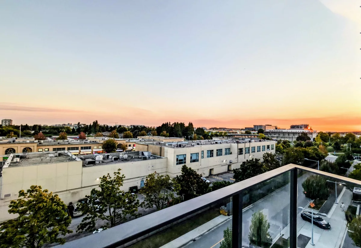 Entry Foyer Photo of 617 3699 Sexsmith Road, Richmond, BC