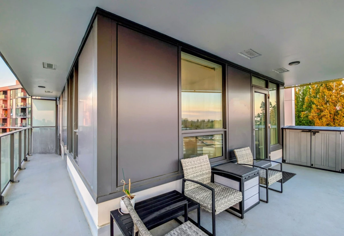 Staircase Photo of 617 3699 Sexsmith Road, Richmond, BC