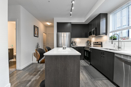 Walk-In Closet Photo of 406 15815 85 Avenue, Surrey, BC