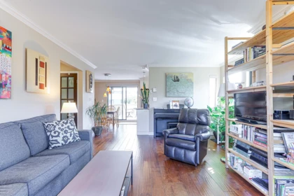 Primary Bedroom Photo of 5 890 Broughton Street, Vancouver, BC