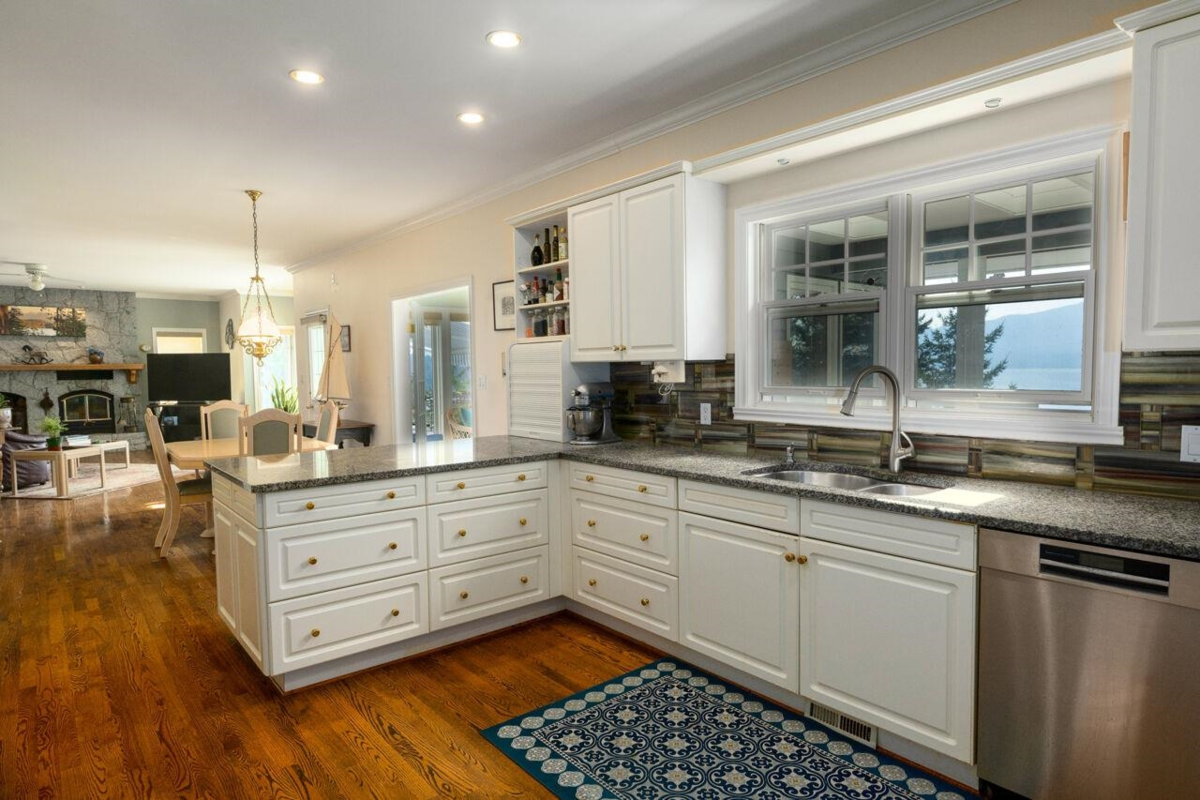Bedroom 2 Photo of 63 Chadwick Road, Gibsons, BC
