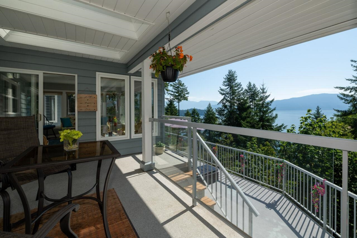 Garden / Landscaping Photo of 63 Chadwick Road, Gibsons, BC