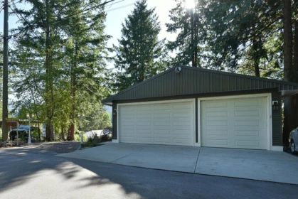 Basement Recreation Room Photo of 12828 Gilden Road, Madeira Park, BC