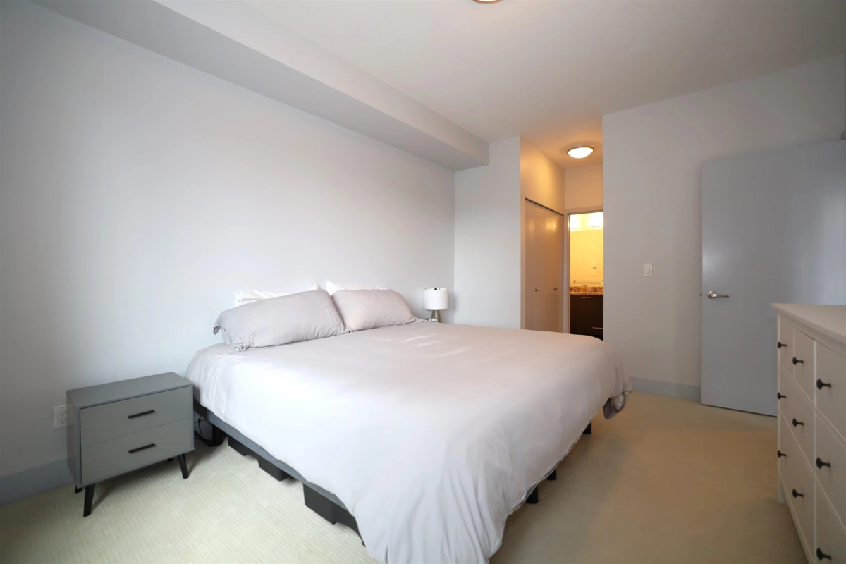 Dining Area Photo of 209 5682 Wharf Avenue, Sechelt, BC