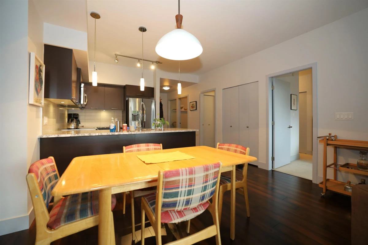 Primary Bedroom Photo of 209 5682 Wharf Avenue, Sechelt, BC