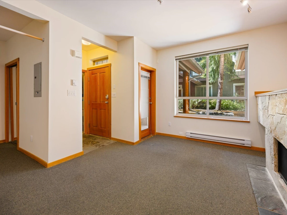 Breakfast Nook Photo of 24 4385 Northlands Boulevard, Whistler, BC