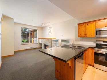 24 4385 Northlands Boulevard, Whistler, BC, Whistler — Townhouse for sale