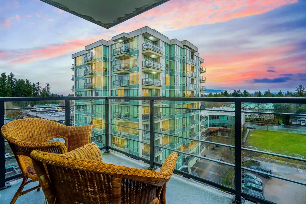 Living Room Photo of 703 12079 Harris Road, Pitt Meadows, BC