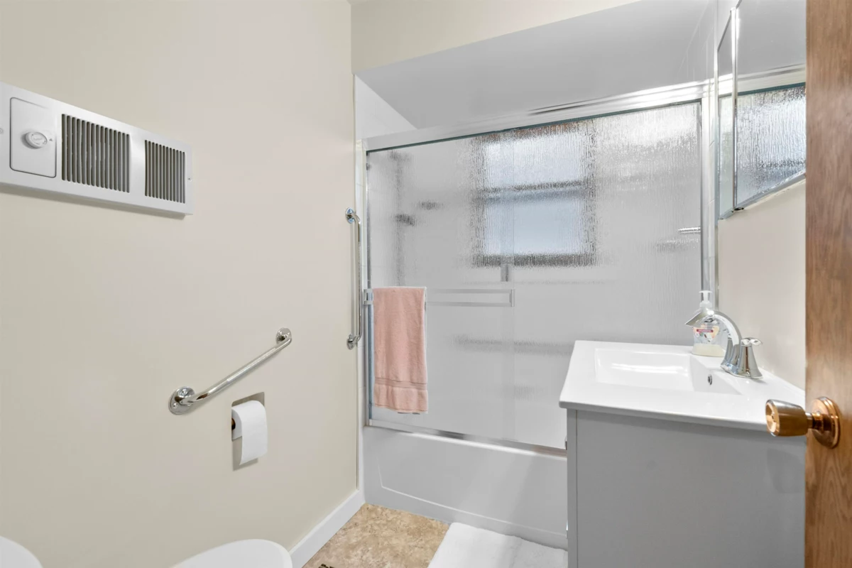 Outdoor Patio Photo of 45480 Kipp Avenue, Chilliwack, BC