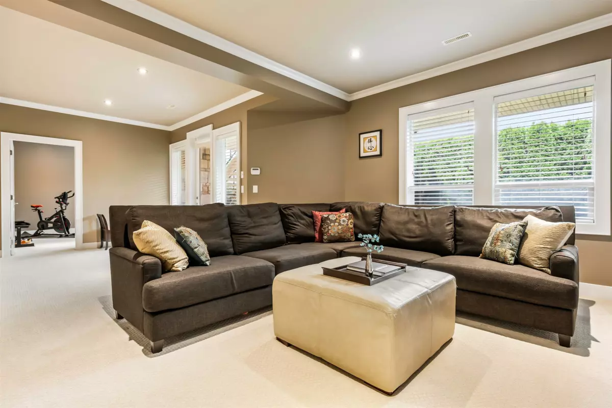 Front Yard Photo of 2617 Eagle Mountain Drive, Abbotsford, BC