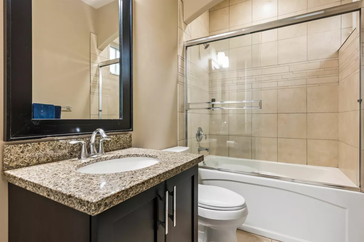 Guest Bathroom Photo of 2617 Eagle Mountain Drive, Abbotsford, BC