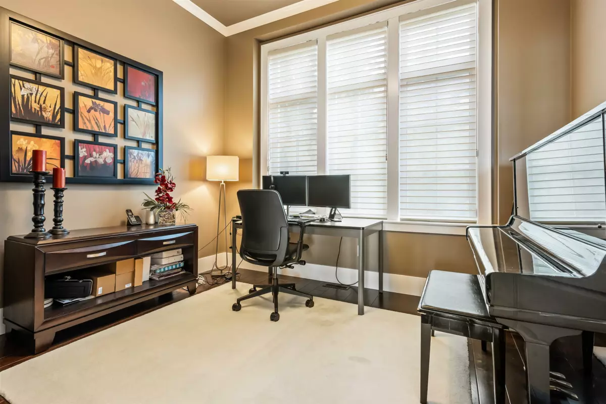 Powder Room Photo of 2617 Eagle Mountain Drive, Abbotsford, BC