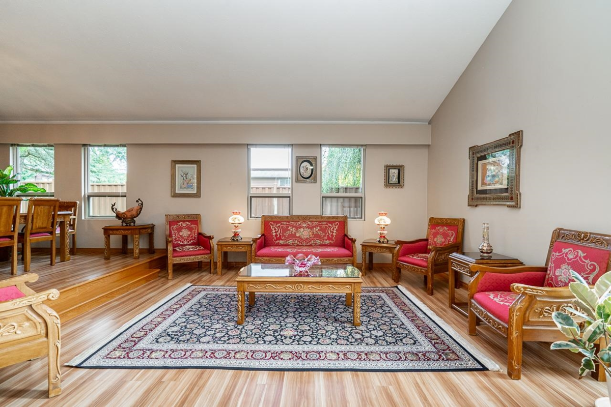 Family Room Photo of 1623 Suffolk Avenue, Port Coquitlam, BC