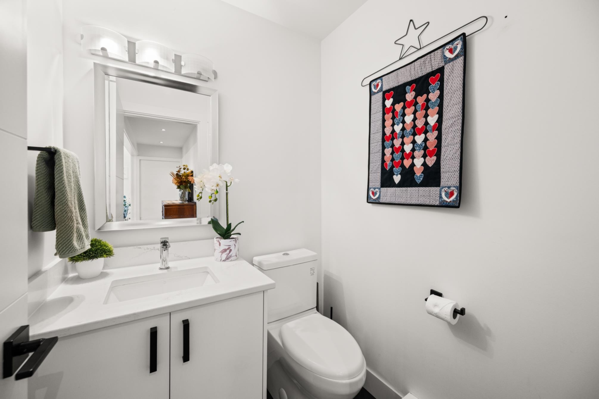 Bedroom 2 Photo of 24411 56 Avenue, Langley, BC