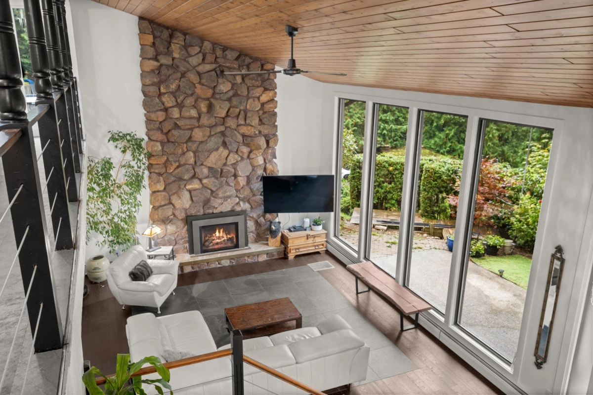 Dining Area Photo of 24411 56 Avenue, Langley, BC