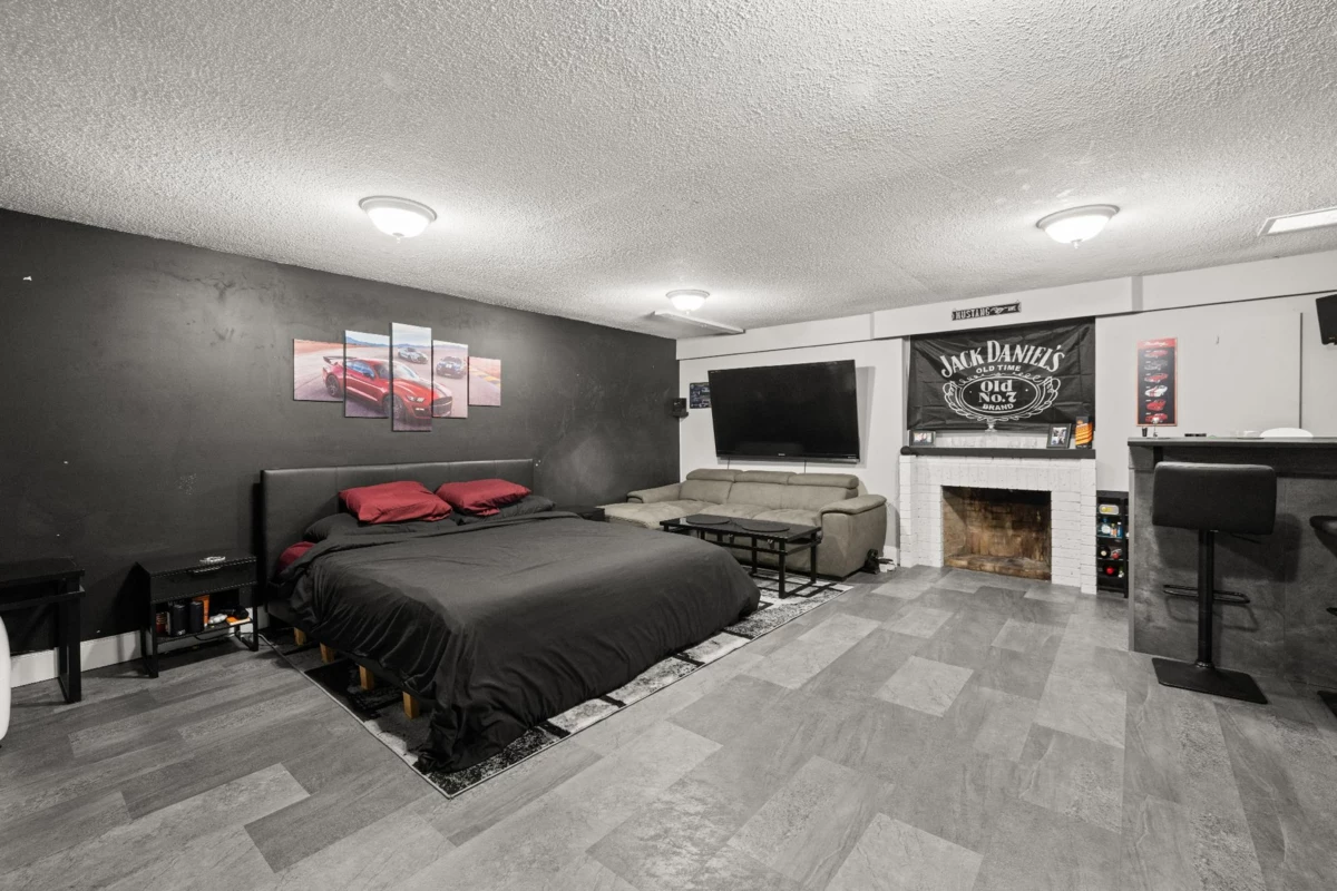 Outdoor Deck Photo of 24411 56 Avenue, Langley, BC