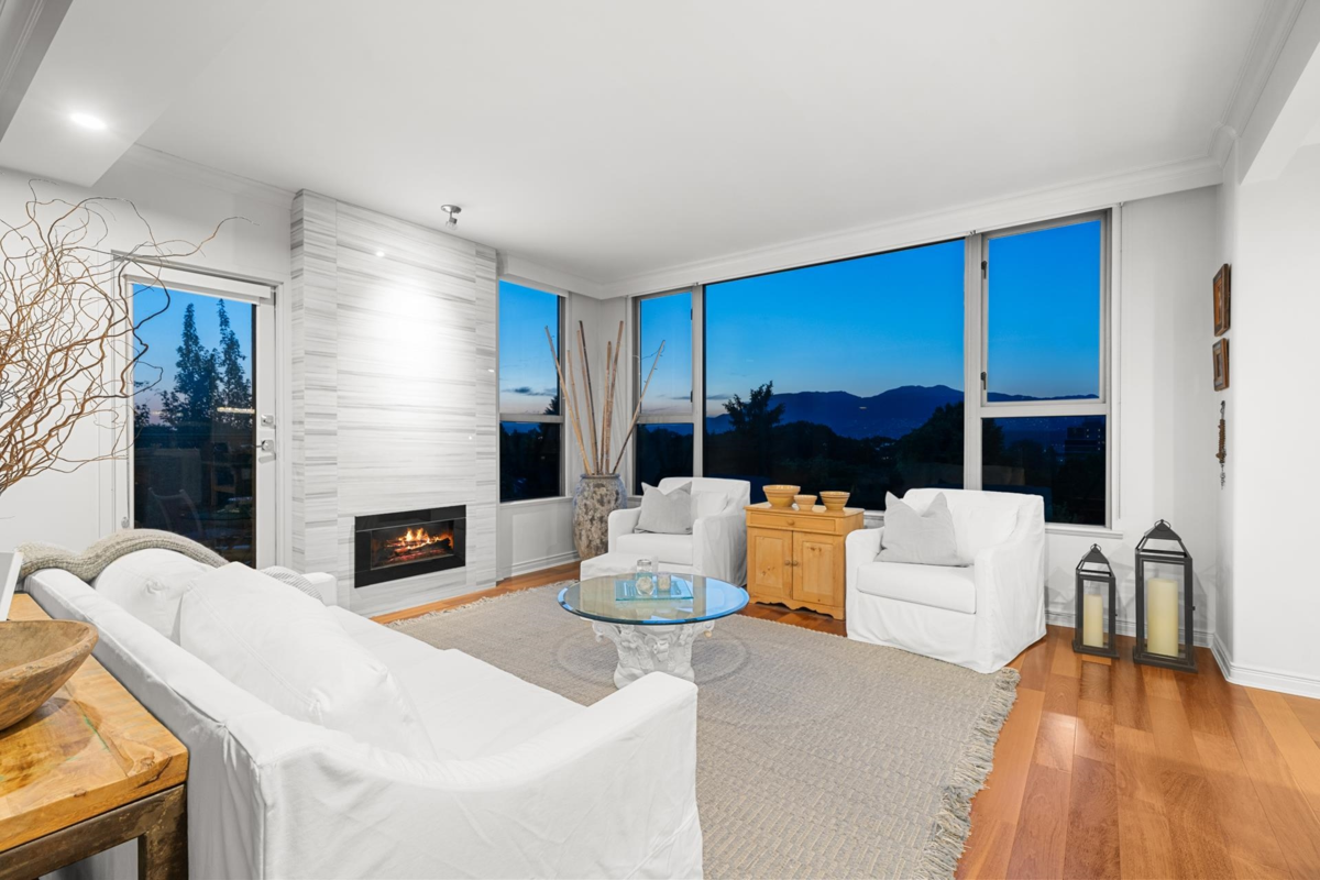 Exterior Front Photo of 700 1788 W 13th Avenue, Vancouver, BC