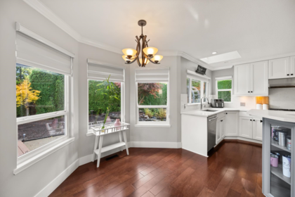 Entry Foyer Photo of 5976 Southpark Grove, Surrey, BC