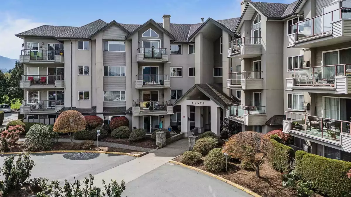 Pantry Photo of 307 45520 Knight Road, Chilliwack, BC