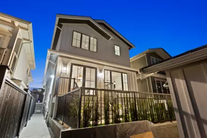 2 4315 Albert Street, Burnaby, BC, Willingdon Heights — 4 bed half duplex for sale