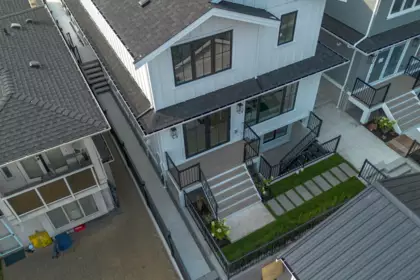 Street View Photo of 2 4315 Albert Street, Burnaby, BC